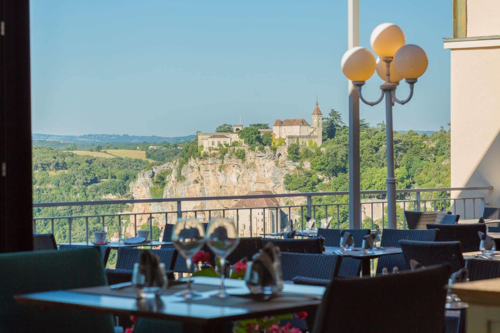 Logis Hotels - Le Belvedere - Hotel 2 Etoiles Et Restaurant Рокамадур Екстер'єр фото