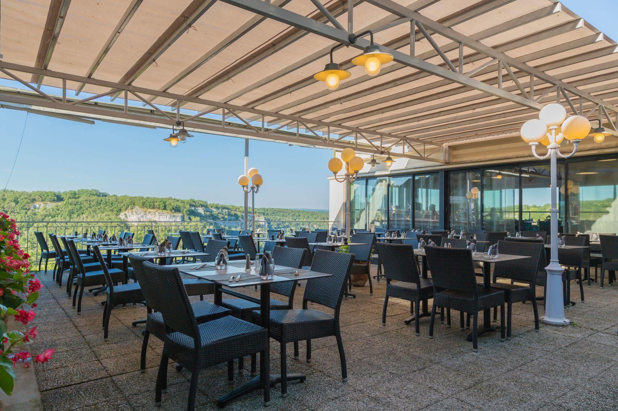 Logis Hotels - Le Belvedere - Hotel 2 Etoiles Et Restaurant Рокамадур Екстер'єр фото